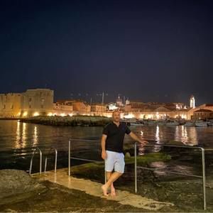 Meet your Posher, Jeff